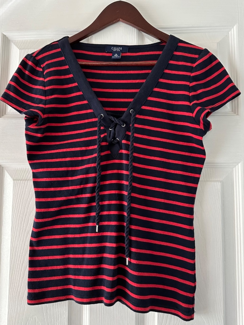 Chaps Classic Red Navy Blue Women's Striped Tee Short Sleeve Size M EUC